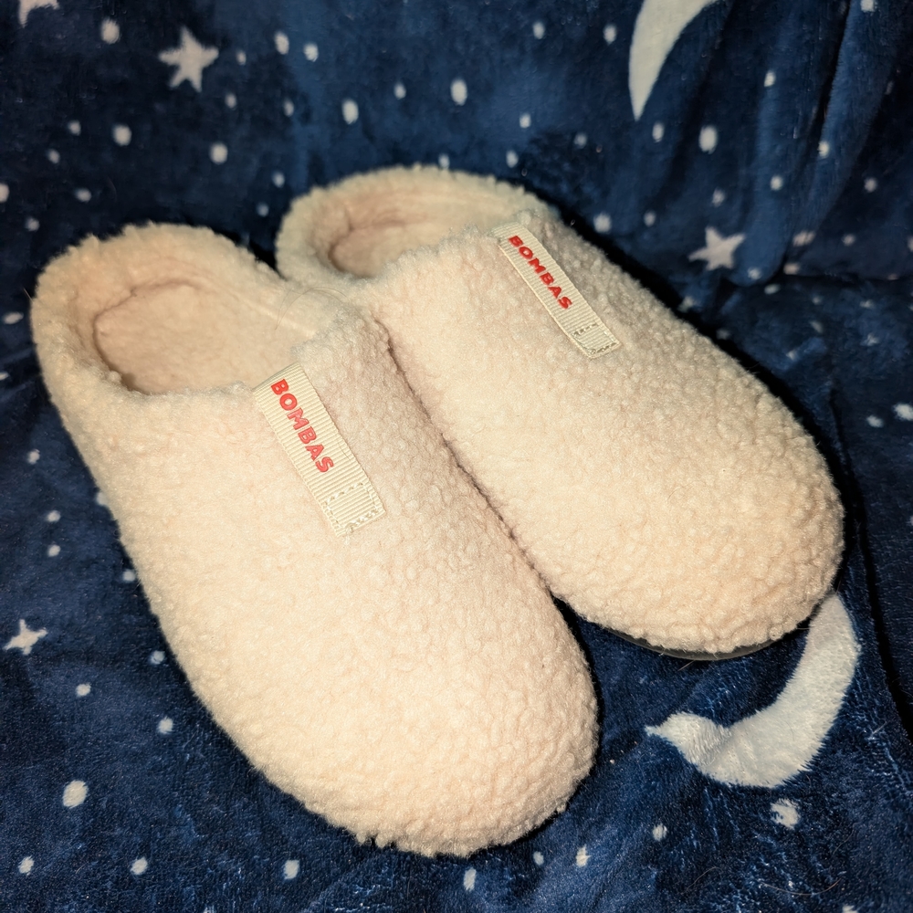 Bombas Soft Cream Slippers